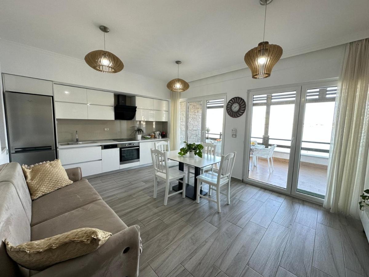 Home Aquamarine & Residence Vlorë Dış mekan fotoğraf
