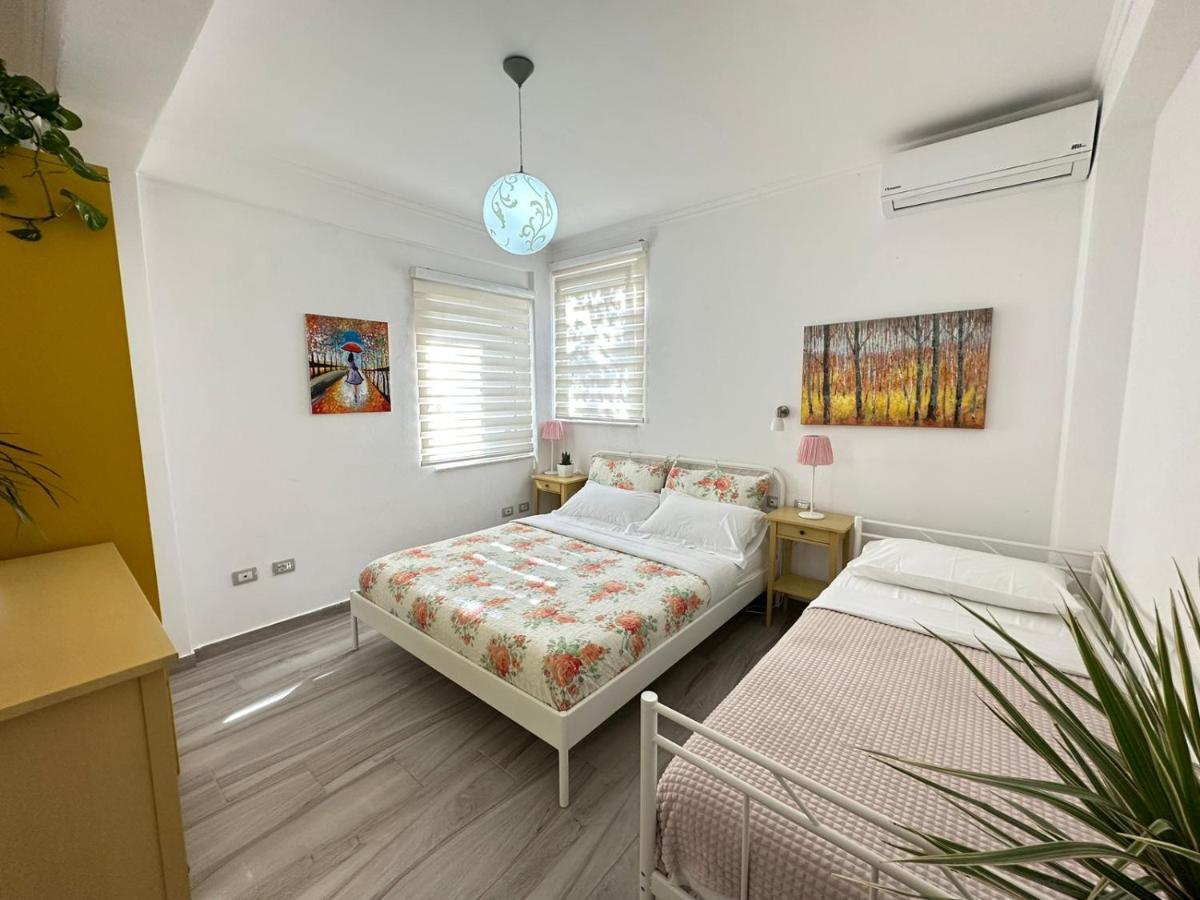 Home Aquamarine & Residence Vlorë Dış mekan fotoğraf